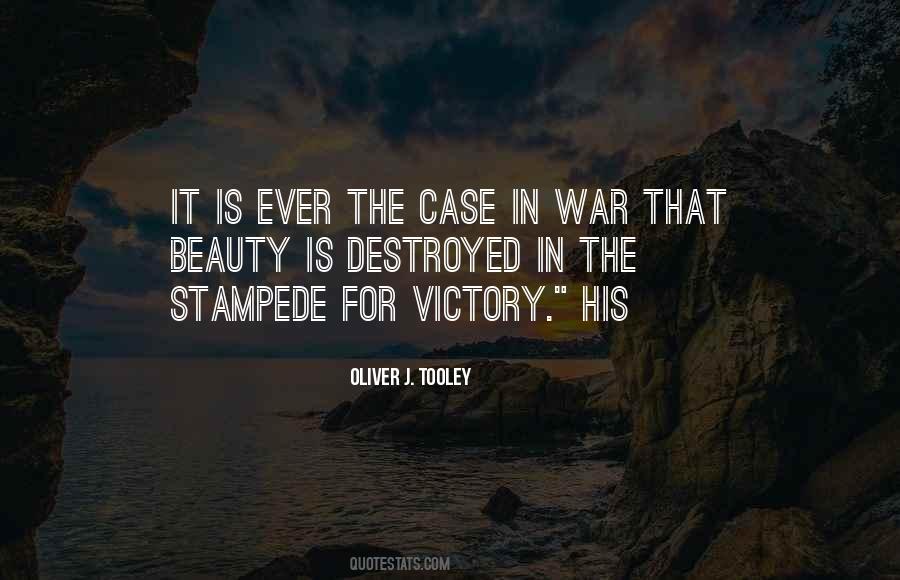 Membedakan Kepemimpinan Quotes #1462059